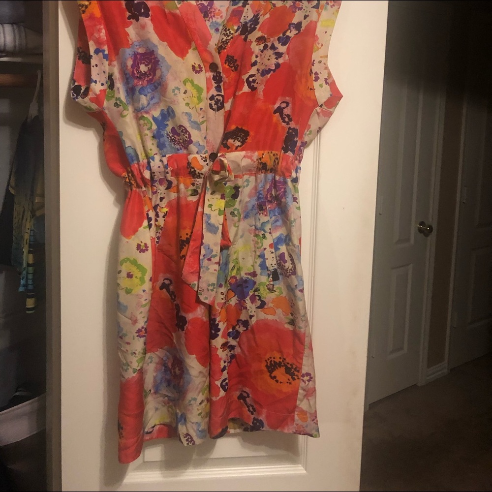 Dress - Picture 2 of 3